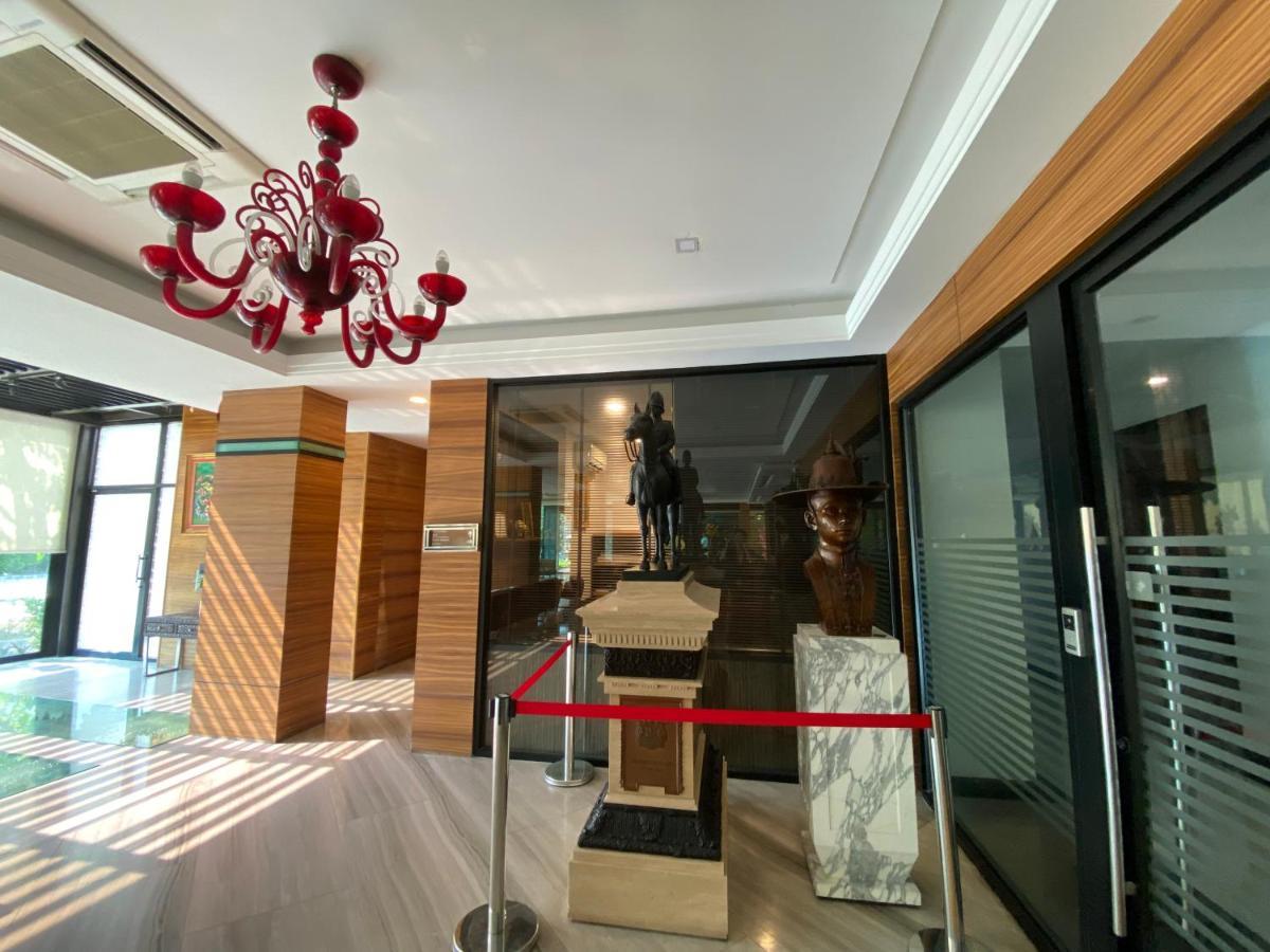 Le Vernissage By Goad Avadhess Hospitality Pattaya Exterior foto